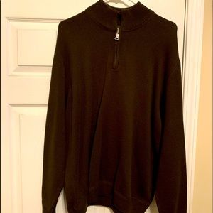 Eddie Bauer brown men’s sweater